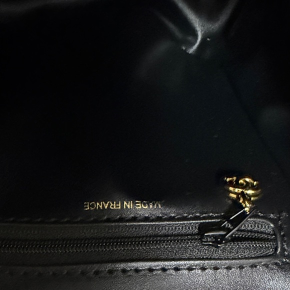 CC Black Leather Chain Bag - Picture 9 of 12